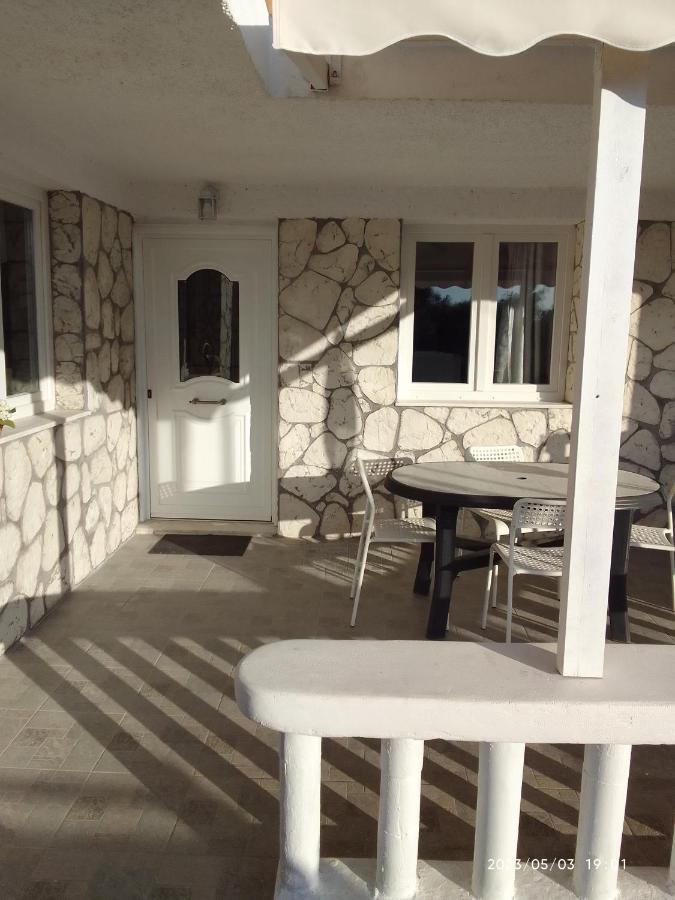 Antonia Family House Near Airport Apartment Pórto Ráfti Exterior foto